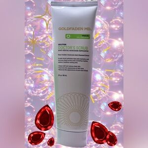 Goldfaden MD Doctor's Scrub Ruby Crystal Microderm Exfoliator
BRAND NEW